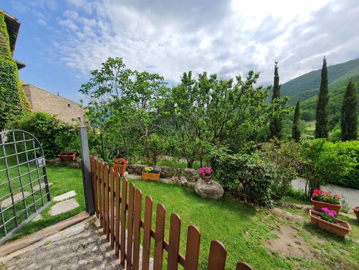 Villa Il Borgo Di Cornillo Meggiano Exterior foto